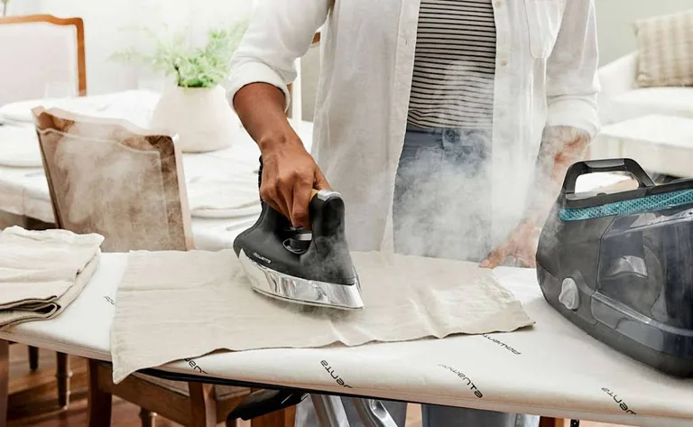 Steam Ironing illustration